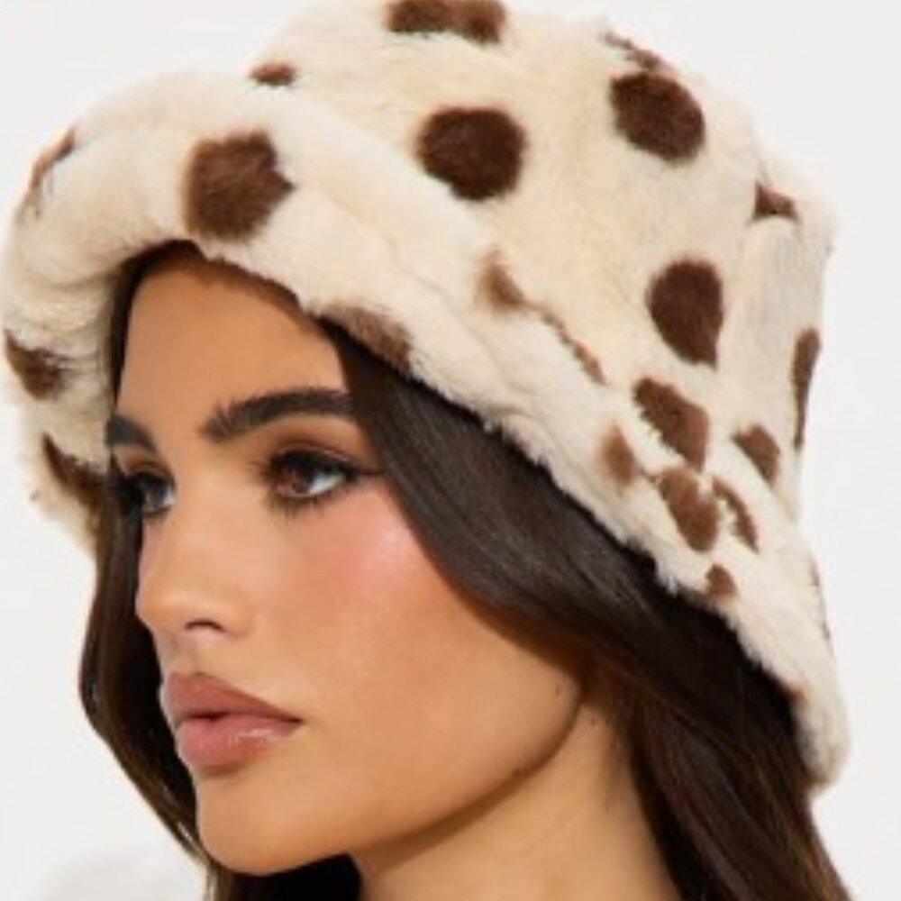 Faux Fur Bucket Hat NWT